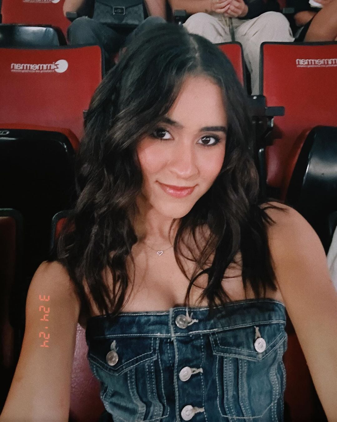 Glenda Peraza y las hijas de Austin Berry