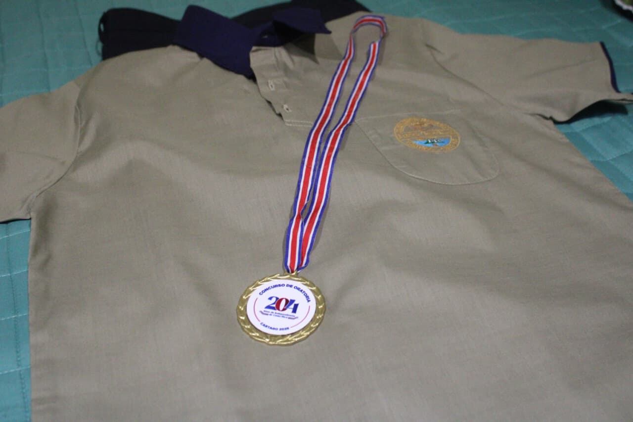 Bryan José Garita Sánchez, del Colegio Seráfico San Francisco de Cartago, dio el discurso estudiantil en los actos patrios del 14 de setiembre en Cartago