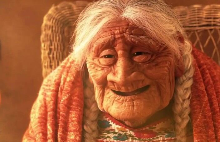 Ofelia Murguía dio voz a mamá Coco.