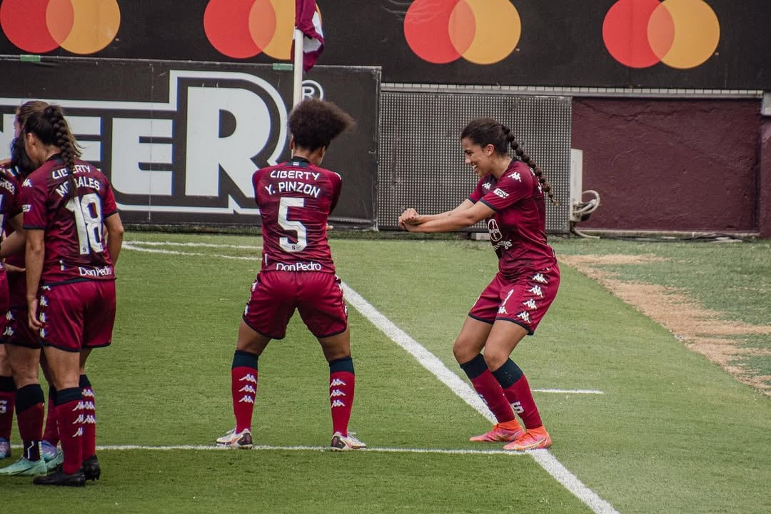 Mariela Campos, jugadora del Saprissa cuenta cómo vive sus primeros días luego de que el club anunciara que su equipo no sigue en primera división. Instagram Mariela Campos.