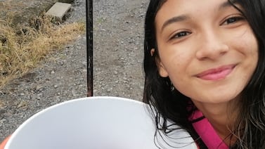 Joven de 23 años cuenta cómo vendiendo helados gana más que muchos en oficina