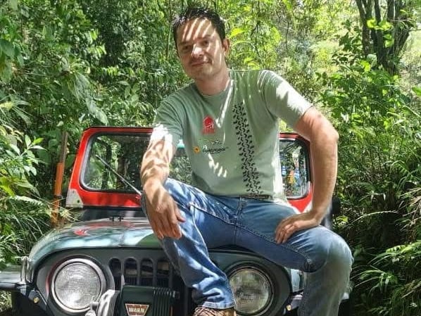 Walter Centeno falleció al caer su carro desde el peñón de Guacalillo