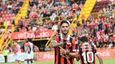 Jonathan Moya recibe una triste noticia de cara a la final entre Alajuelense y Saprissa