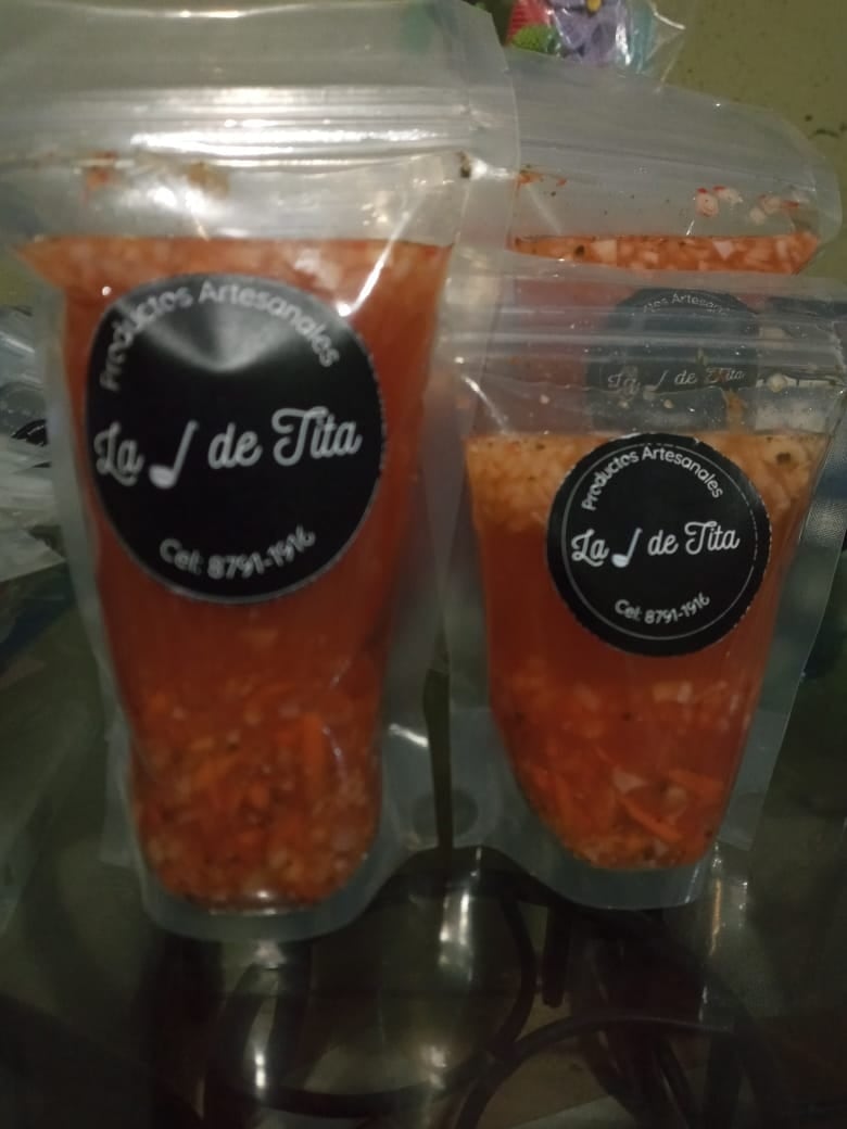 Marlene Salgado Balladares, vecina de La Lucha de Potrero Grande en Buenos Aires de Puntarenas, cómo arrancó su calvario físico y sicológico tras un accidente de tránsito tras el cual le amputaron la pierna izquierda.