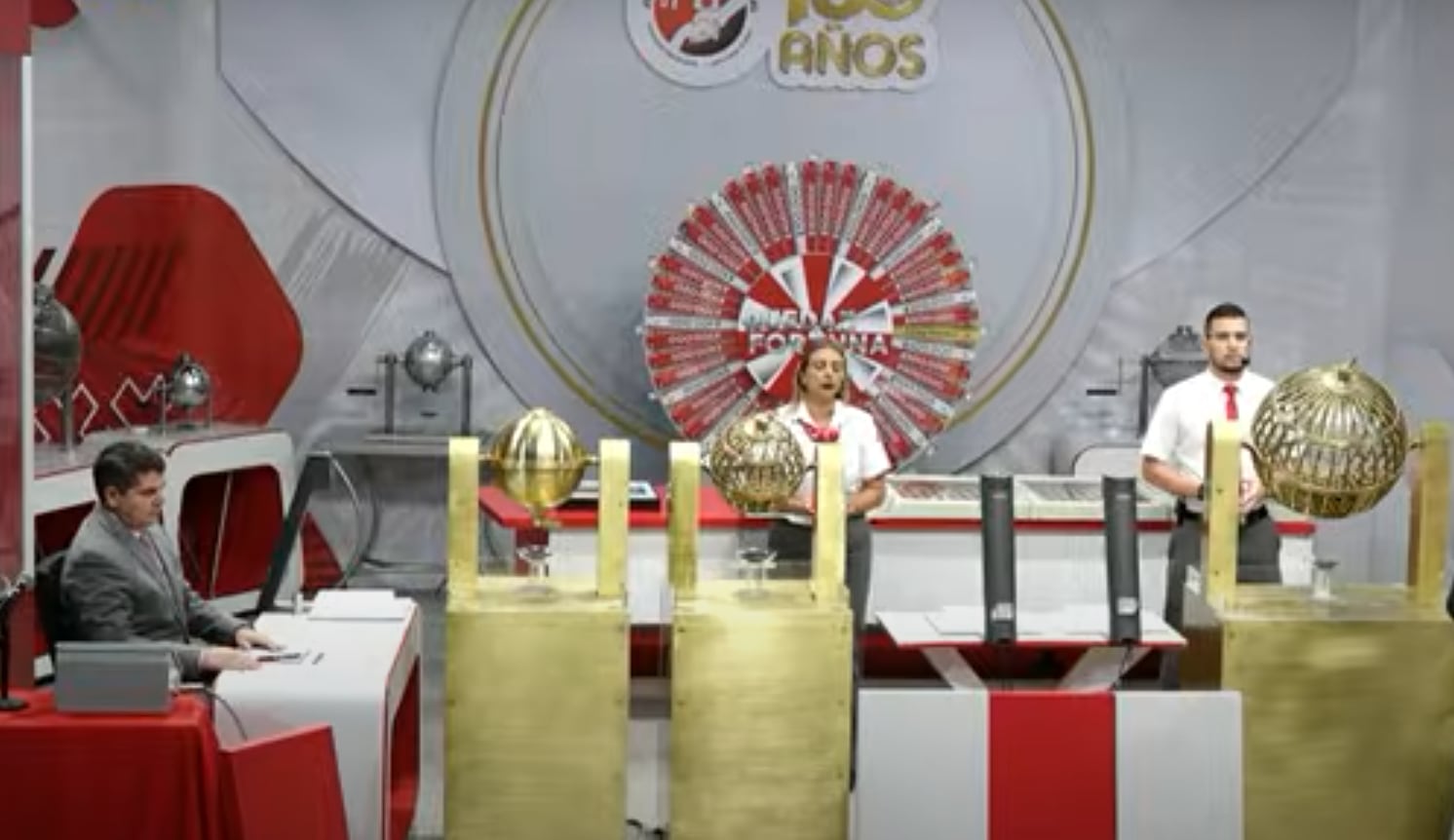 El sorteo ordinario de los chances repartió millones.