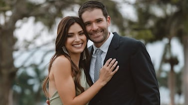 María González muestra el espectacular queque de su boda a 7 años de casada