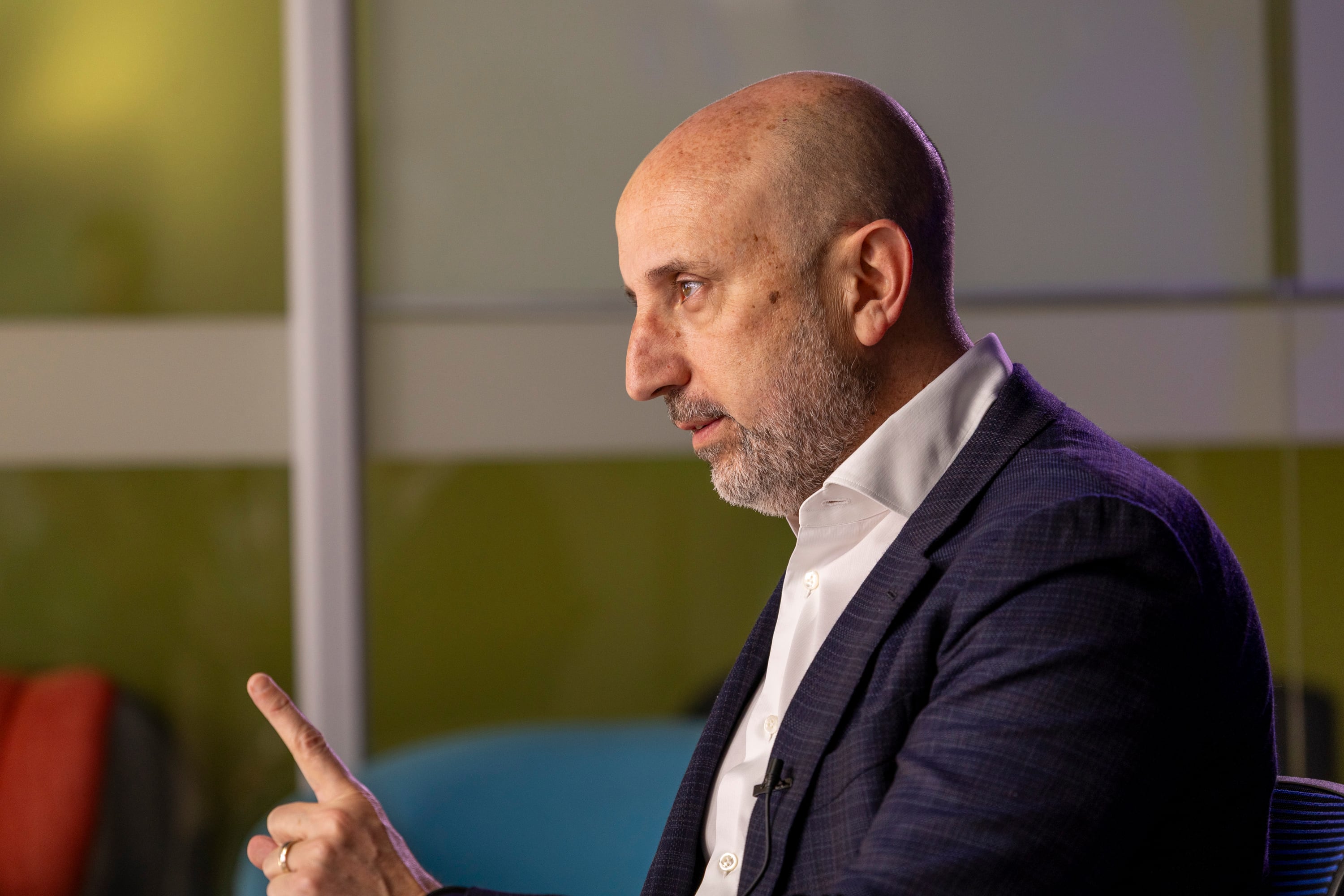 28/02/2025, San José, Estudio Grupo Nación, entrevista con Osael Maroto, presidente de la Federación Costarricense de Fútbol.