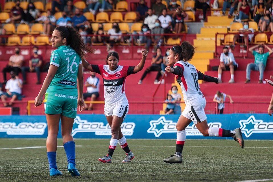 Pococí recibió unas 400 personas para el juego contra Alajuelense. Twitter LDA.