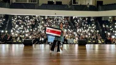 Reconocido artista mexicano quedó enamorado de Costa Rica y los ticos tras presentarse en el país