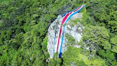 Reviva una antigua leyenda con una caminata entre las montañas a la Piedra de Aserrí