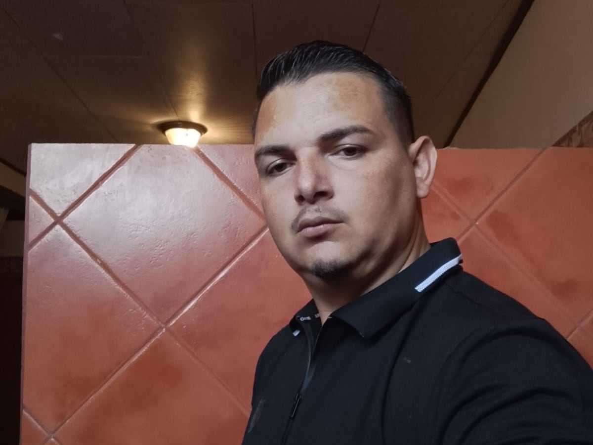 Francisco Javier Granados López el conductor que murió baleado luego de un choque en Cartago. Foto: Karol Cedeño para La Teja