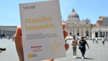 Papa León XIV lanza su primera carta al pueblo y hace una advertencia sobre la inteligencia artificial
