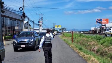Hombre murió atropellado en la autopista General Cañas
