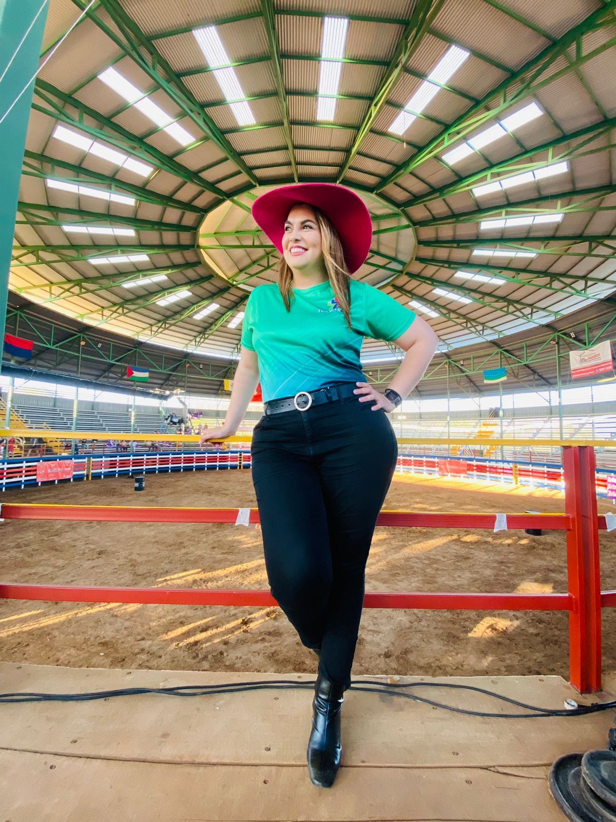 Periodista Susana Peña, de Teletica.