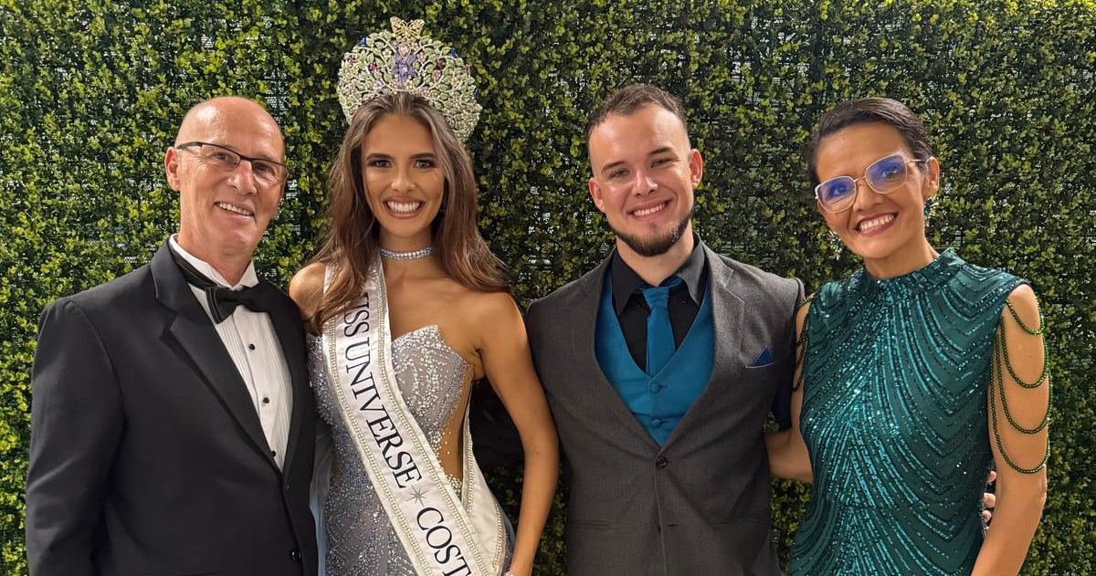 Mahyla Roth Benavides y sus papás Peter Roth y Estela Benavides.