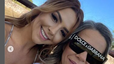 Mamá de Keyla Sánchez muestra las cicatrices que le quedaron tras su cirugía por el cáncer de seno