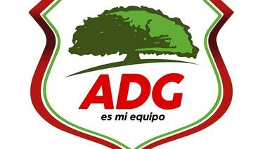 Periodista de Guanacasteca trabaja sin salario y ya se “comió” sus ahorros