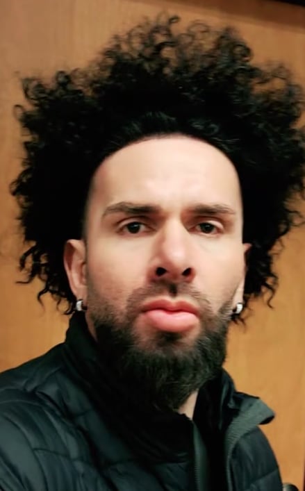 Víctor Carvajal, expresentador de De boca en boca