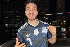 Este es el gigante de internet al que Araya Vlogs le ganó en Premios Juventud