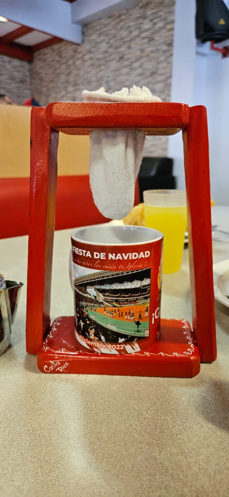 Pinto de la Alegría del Restaurante de la Alegría de Obras del Espíritu Santo