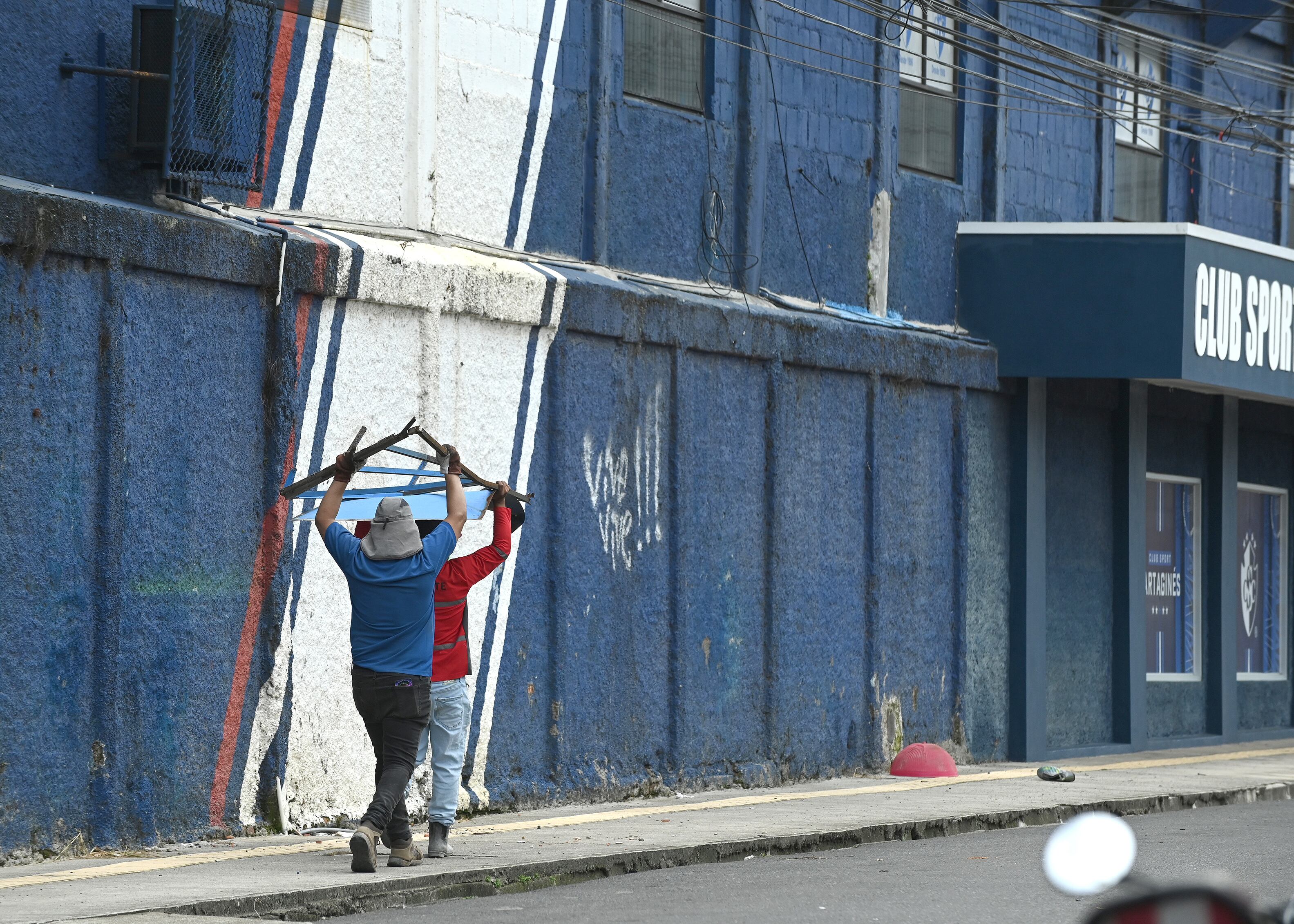 Lluvias causan estragos en Cartago.