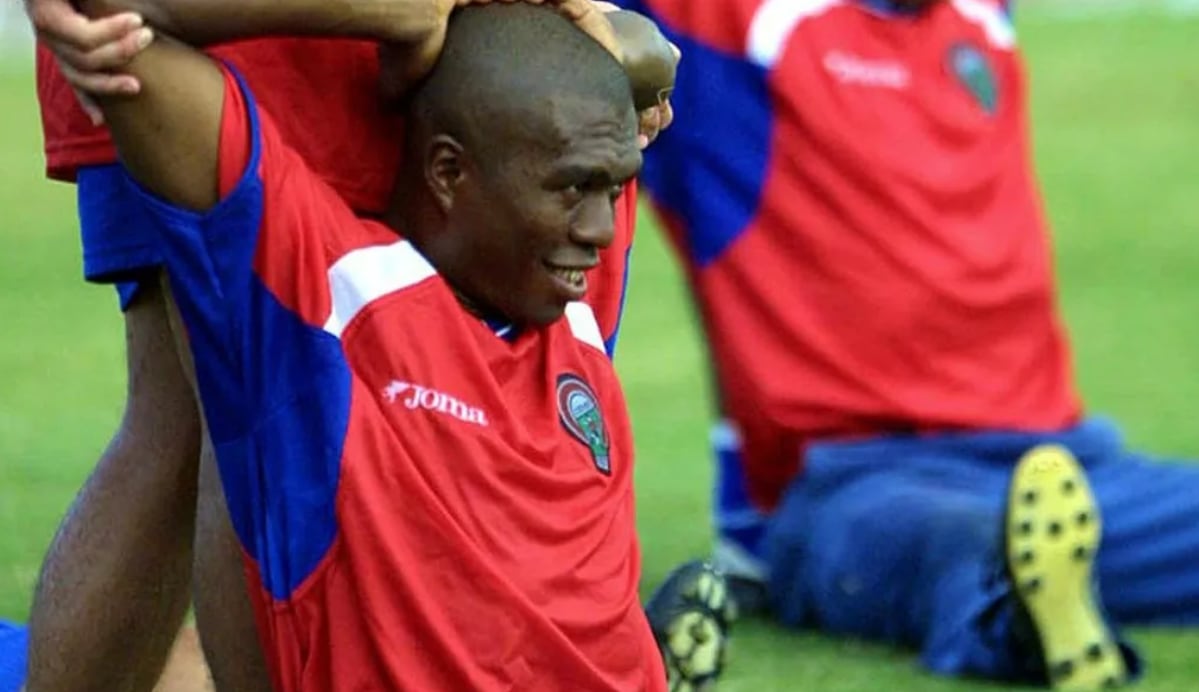 El exdefensor Reynaldo Parks sigue vinculado al deporte, pero desde otra trinchera, luego de su retiro en el 2009. Foto tomada del diario La Opinión.