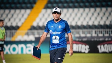 La cruz que carga Andrés Carevic en fases de eliminación directa