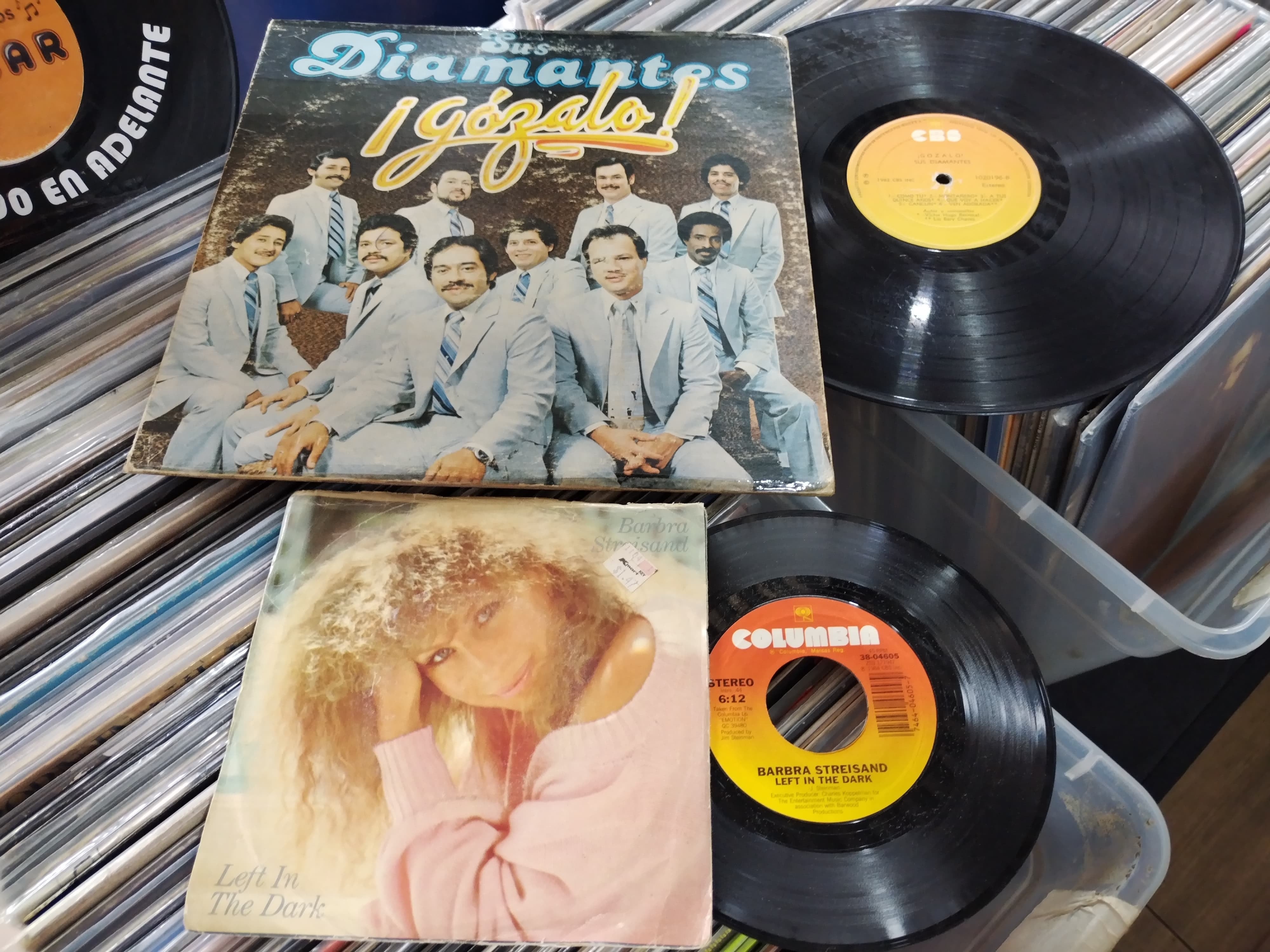 Don Oscar Araya Alvarado, vecino de La Trinidad de Moravia, tienen 64 años y jamás olvidará como ya para 1973, cuando entró al colegio, prefería irse a pie a estudiar para guardar los pases y así los fines de semana poderse comprar un disco de vinilo