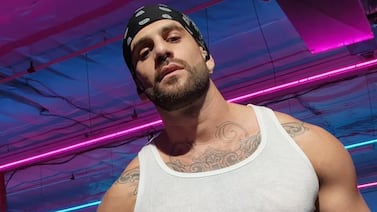 Bryan Ganoza presume cómo le llueven los dólares en su trabajo como “stripper” en Las Vegas