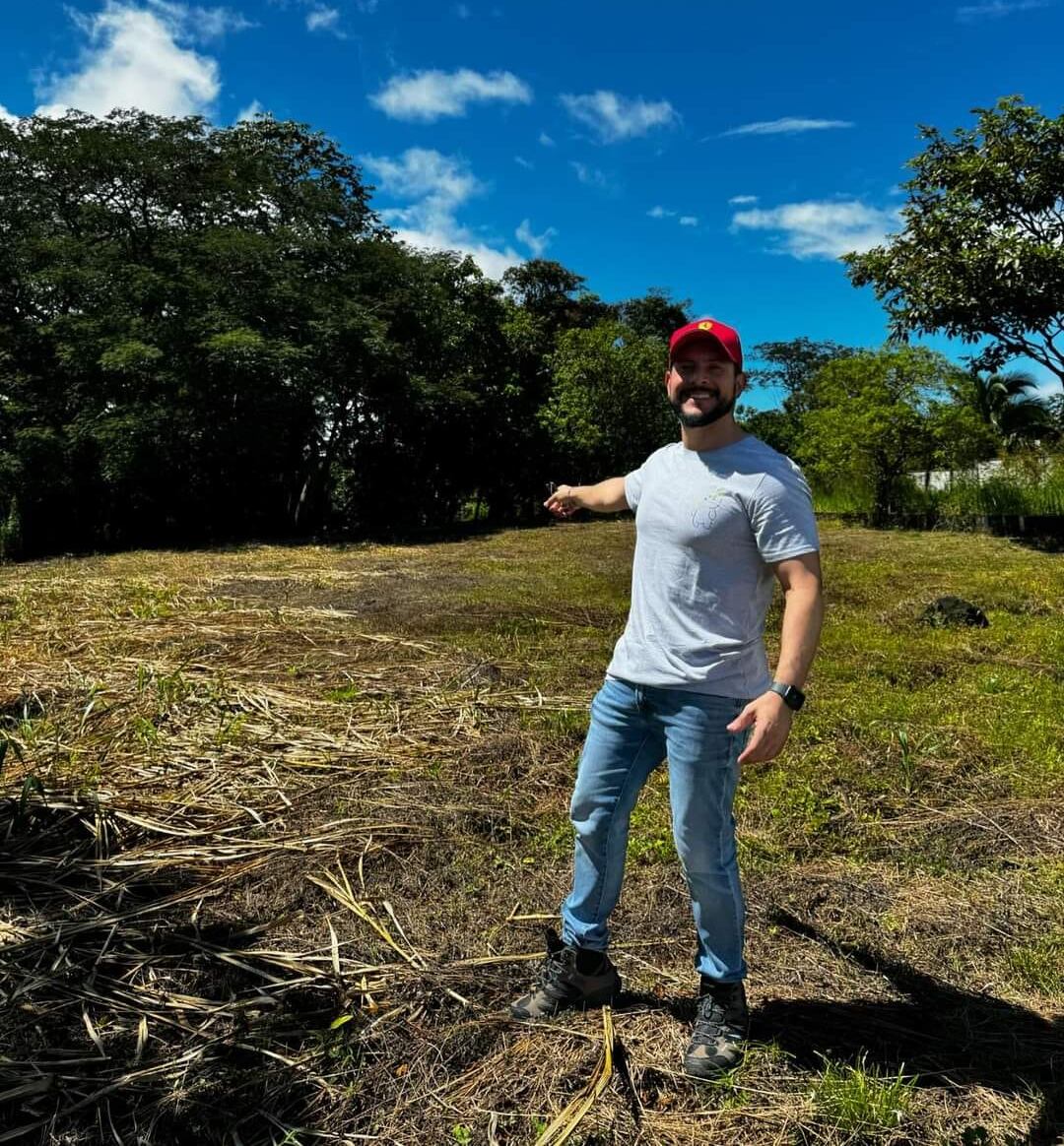 Yiyo Alfaro cuenta que está empezando a construir una nada nueva