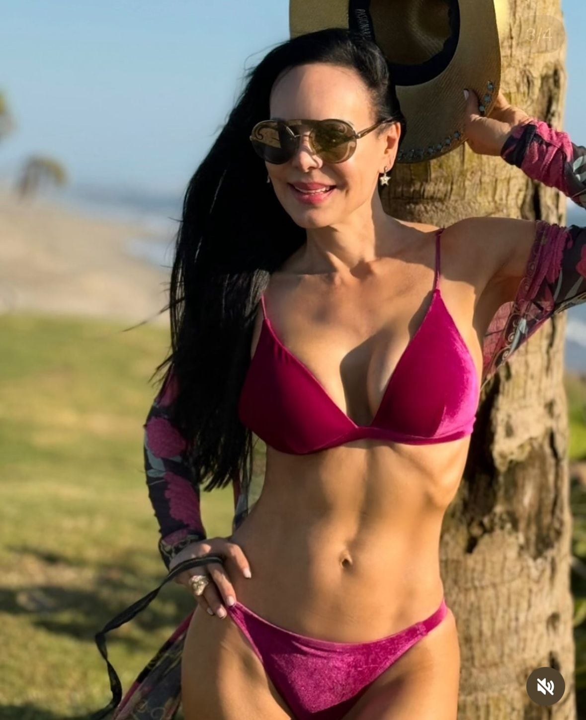La actriz costarricense sorprendió a sus seguidores con fotos en bikini y un emotivo homenaje a su hijo Julián.