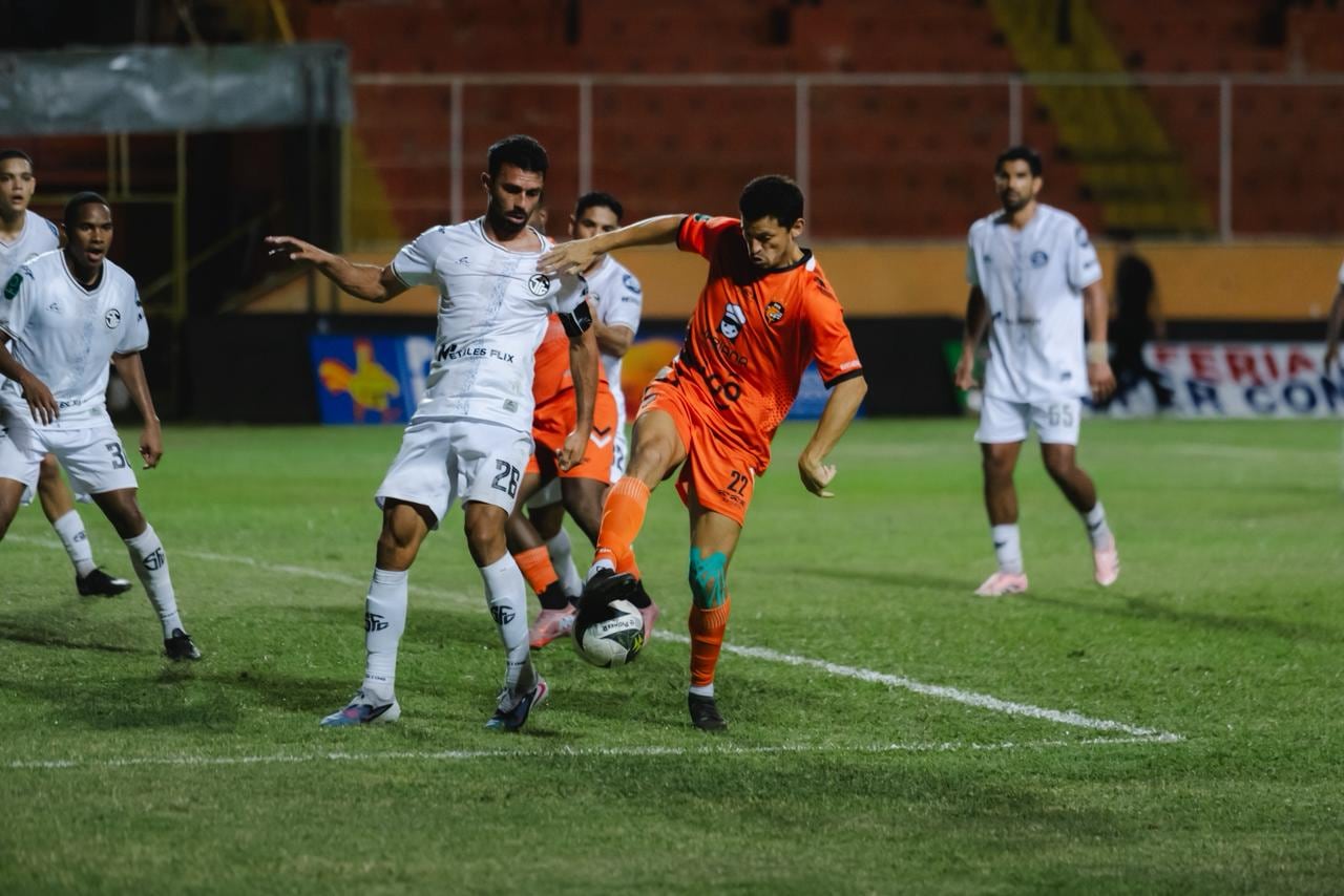 Puntarenas vs Sporting