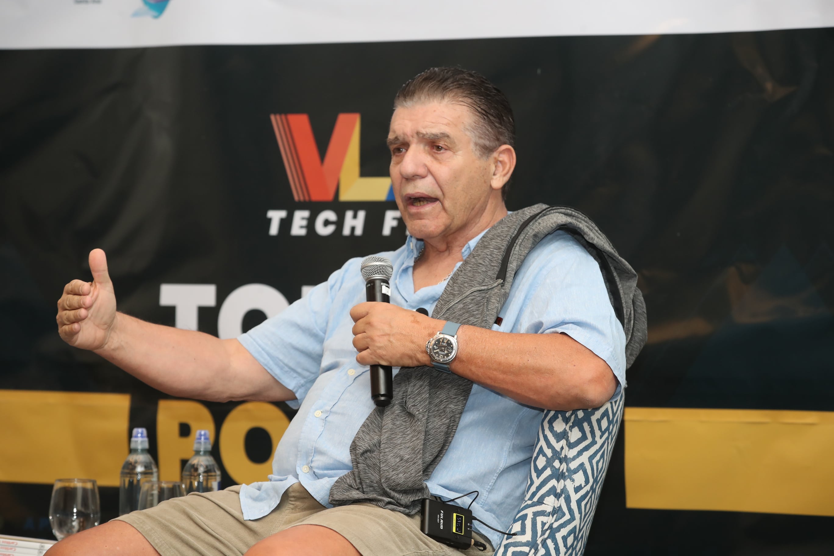 MATERIAL EMBARGADO DE LA TEJA