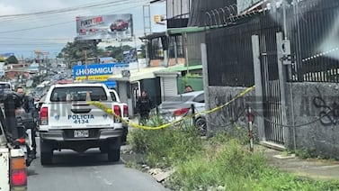 Terror a plena luz del día: hombre es asesinado a balazos dentro de carro en Desamparados