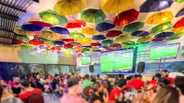 Heredianos tienen su “cueva” para festejar los títulos y ver los partidos