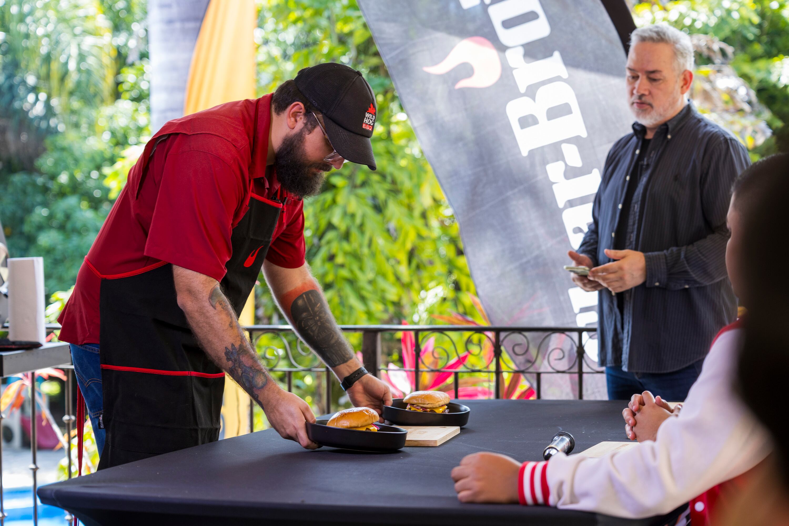 24/10/2024, San José, Santa Ana, grabación del Reality Show de La Teja, que se llama Guerra de Hamburguesas.