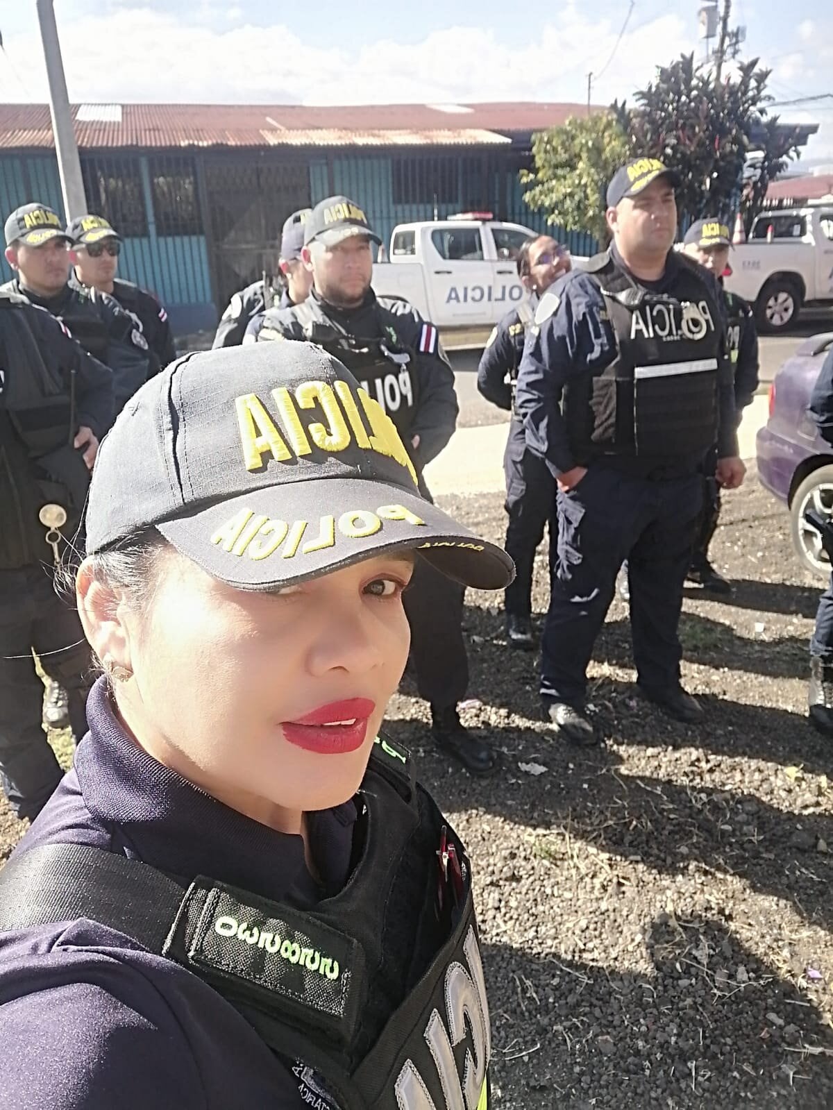 Mujer policía correrá en Suecia para representar a Costa Rica en un mundial.