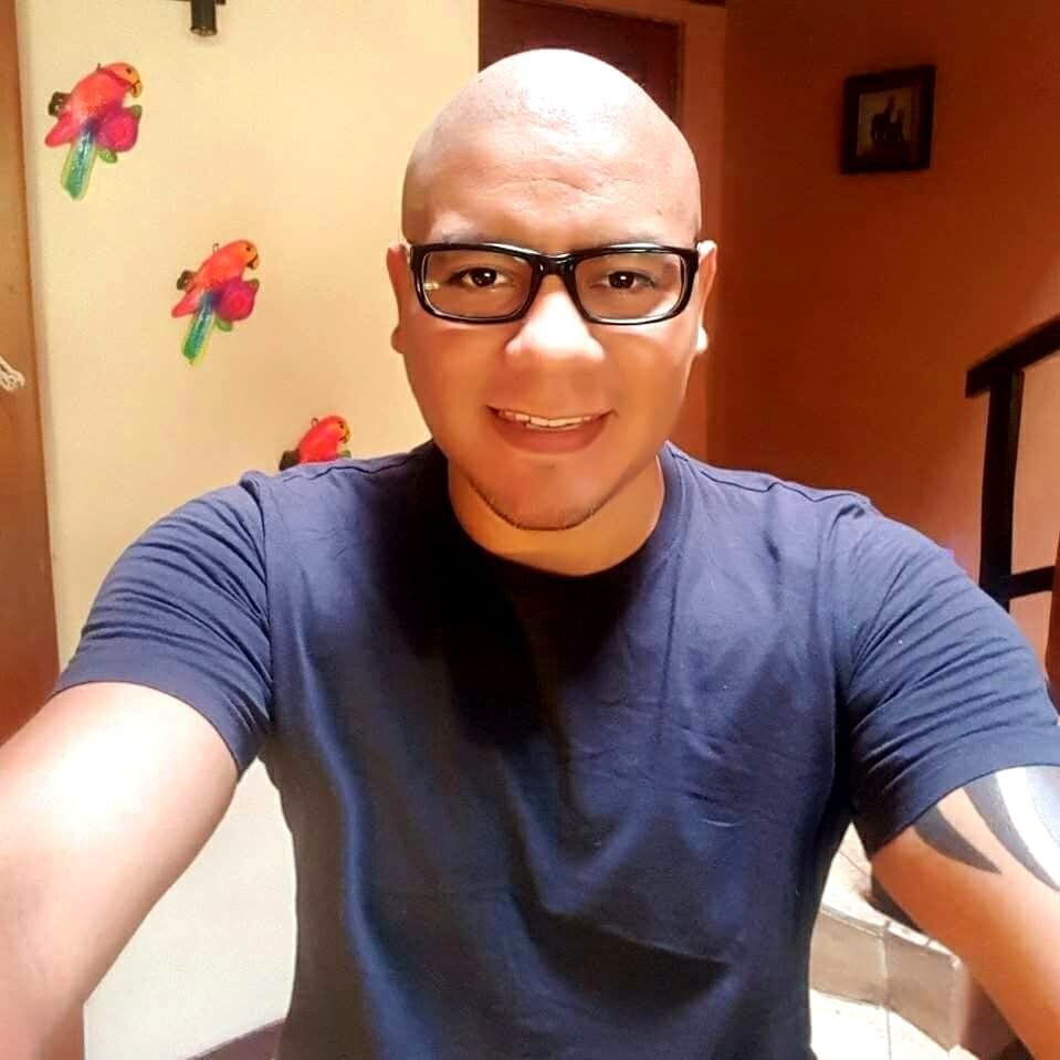 Hombre denuncia que el recibo de agua le llegó en un millón de colones