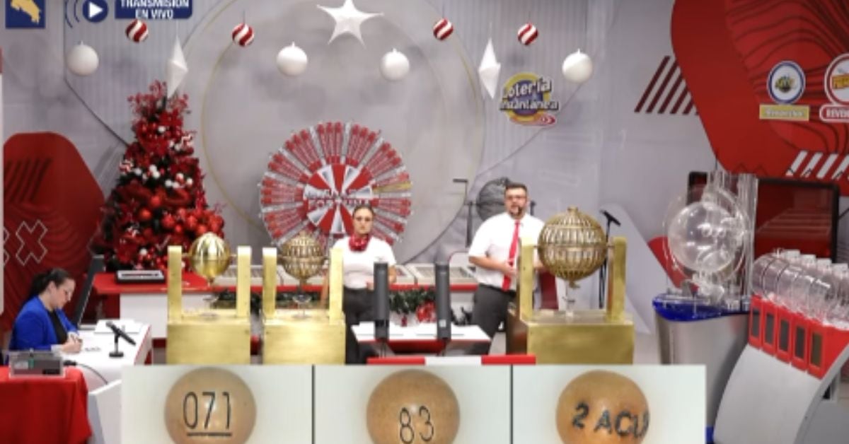 Salió el acumulado 2 durante el sorteo de chances de este martes 5 de noviembre. El billete premiado fue el del número 83 con la serie 071. (Foto: tomada de transmisión en vivo JPS)
