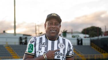 El zafis que pocos notaron en el video de Sporting para presentar a Hernán Medford