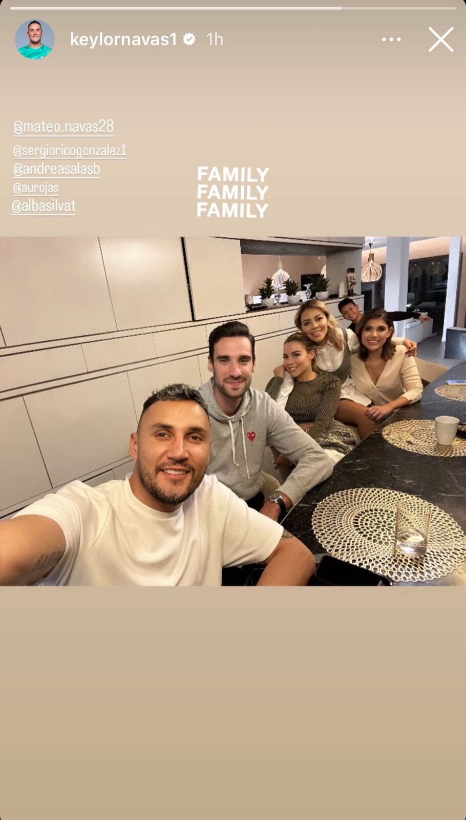 Keylor Navas y Sergio Rico fuera de la cancha mantienen una gran amistad.