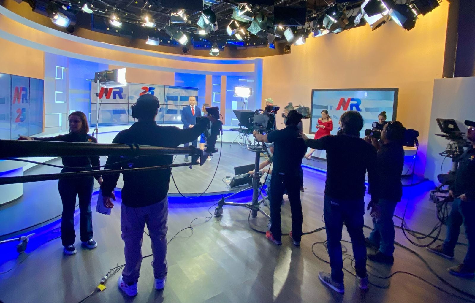 Roberto Brenes, periodista de Noticias Repretel