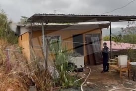 Bombero revela la desgarradora escena que hallaron en casa incendiada donde murió una señora