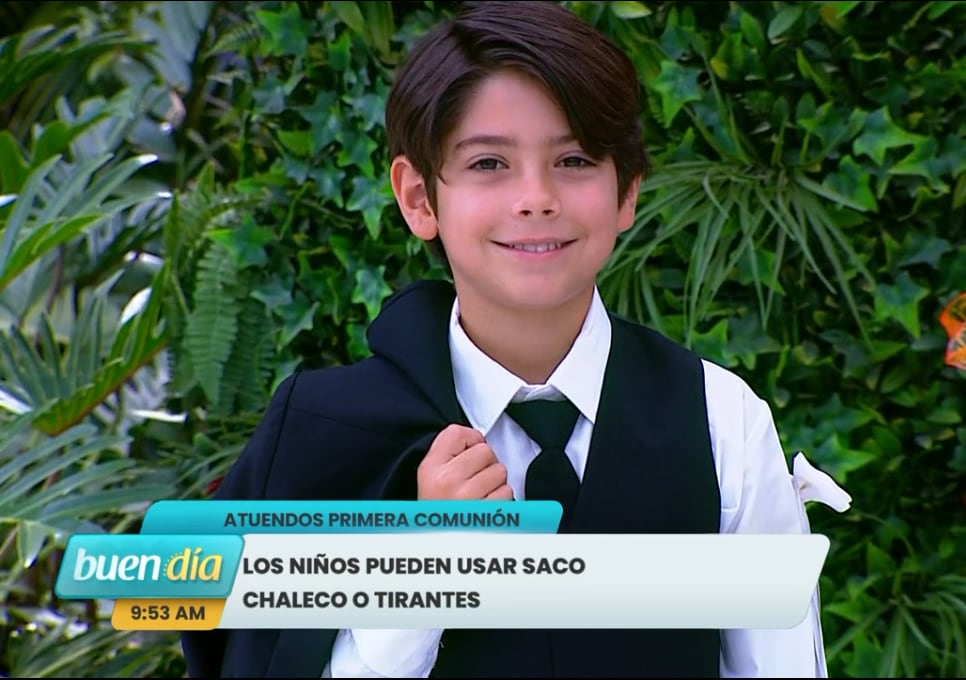 Periodista Ginnés Rodríguez en Teletica junto a su hijo Marcelo Zamora