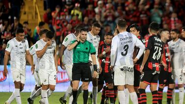 ¿A cuál equipo le pitaron más penales a favor y en contra durante el 2025? Los números hablan