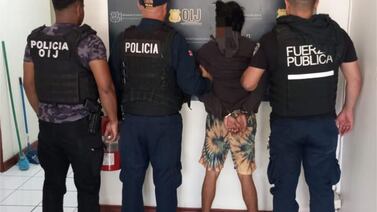 Víctima de macabro homicidio habría sido atacado por una veinteañera y tres hombres