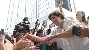Pilar Cisneros reveló los otros 4 partidos que apoyarán movimiento de Chaves pero 2 ya tienen problemas