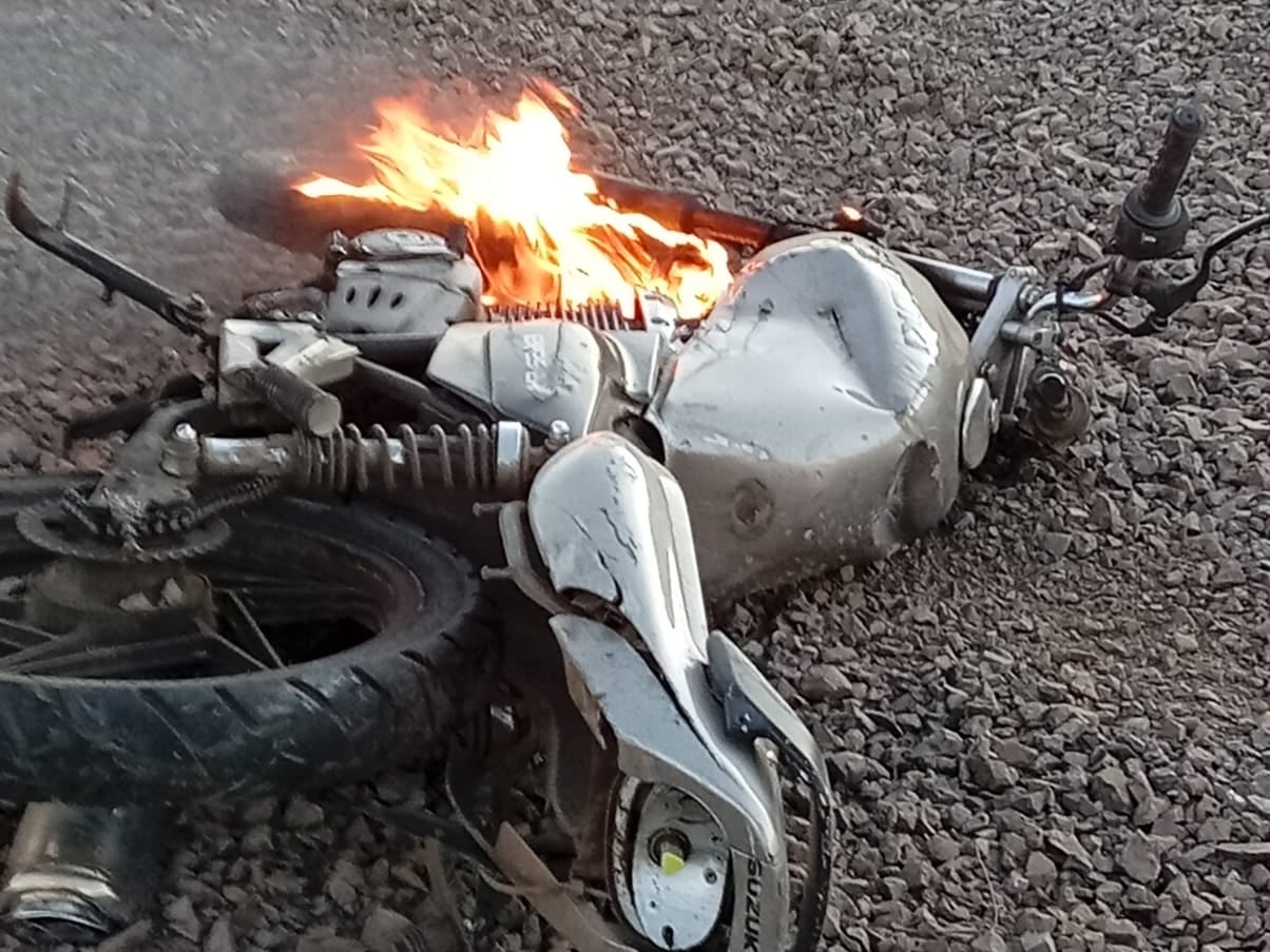 Un conductor protagonizó un terrible accidente en Circunvalación y se dio a la fuga