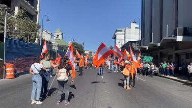 Educadores protestan por un claro motivo pese a mensaje de Nogui Acosta