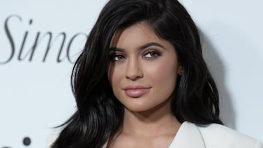 ¿Algo no anda bien? Aparición de Kylie Jenner en Coachella desata preocupación
